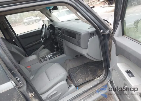 2007 Jeep Commander Sport из США, поврежденный, VIN 1J8HG48P97C611590